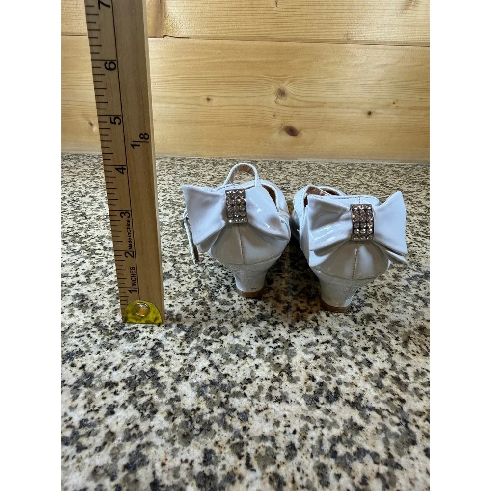 Little Angel Girls White Patent Mary Jane Rhinestone Kitten Heels Dress Shoes